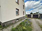Vorgarten - 6 Zimmer Doppelhaushälfte zum Kaufen in Neukirchen/Erzgebirge