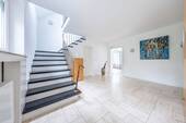 Flur - 8 Zimmer Einfamilienhaus in Remscheid