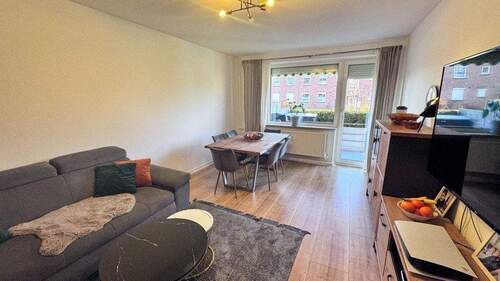 Wohn- und Esszimmer - 