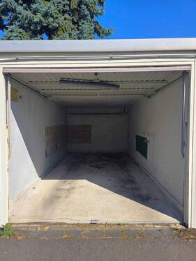 Garage - 