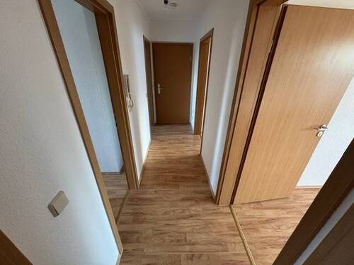 Flur - 3 Zimmer Etagenwohnung in Wermsdorf