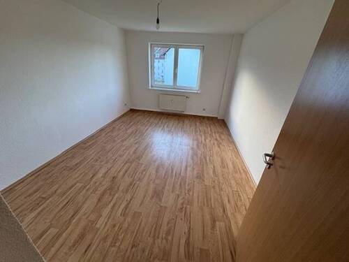 Schlafzimmer - Etagenwohnung mit 60,00 m² in Wermsdorf zur Miete