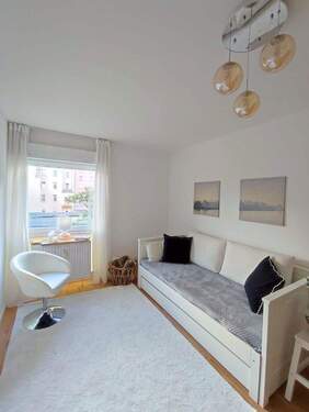 Gemütliche Sitzecke - 1 Zimmer Etagenwohnung zum Kaufen in Mannheim