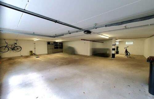 Garage.jpg - 