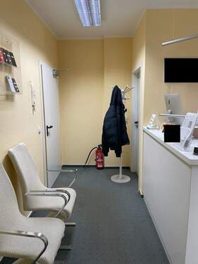 Eingang - Büro mit 53,00 m&sup2; in Hanau zur Miete