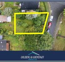 Baugrundstück für Einfamilienhaus mit genehmigter Bauvoranfrage für eine Teilung - Hamburg / Rahlstedt