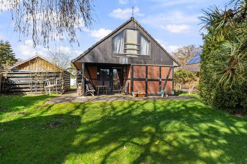 Bild 2 - 4 Zimmer Einfamilienhaus zum Kaufen in Jade