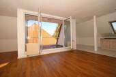 ... Zugang zum Balkon - 3 Zimmer Etagenwohnung in Lüneburg