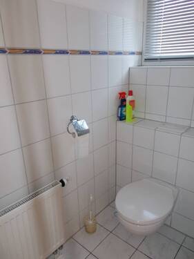 Gäste-WC - Doppelhaushälfte mit 105,00 m² in Bielefeld zum Kaufen