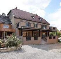 Haus mit 300 m² Wfl.Erstbezug nach KernsanierungEnergiekl. A+ - Weimar Schöndorf