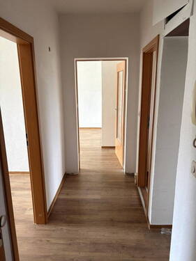 Flur - 3 Zimmer Etagenwohnung zur Miete in Meuselwitz