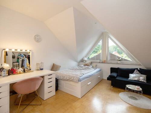Kinderzimmer (DG) - 