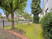 Vorgarten - Einfamilienhaus mit 149,60 m&sup2; in Hamburg / Rahlstedt zum Kaufen