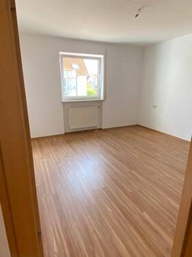 Zimmer 2 - 