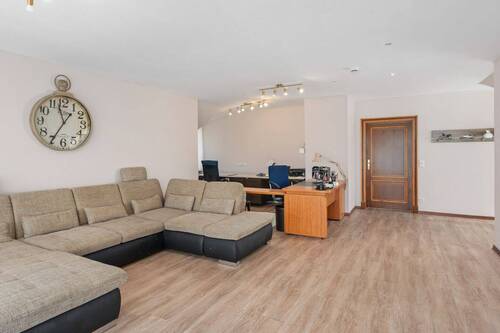 Zimmer 1 im Dachgeschoss 46,07 m² - 