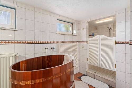 Saunabereich im Kellergeschoss 25,32 m² - 