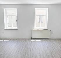 ***ALTERSGERECHTE 2-RAUMWOHNUNG IM ERDGESCHOSS- ERSTBEZUG NACH SANIERUNG*** mit 2 Tageslichtbädern inkl. Eckbadewanne, bodengleicher Duche und altersg - Mühlberg