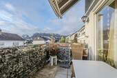 Balkon mit Blick zum Lemberg - 