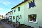 Hauseingang - 5 Zimmer Reihenmittelhaus in Springe