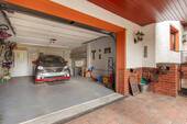 Garage - 7 Zimmer Einfamilienhaus in Berlin