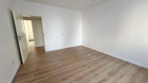 Wohnzimmer.jpg - 2 Zimmer Etagenwohnung zur Miete in Nürnberg