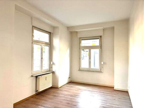 VIVN6459.JPG - 
