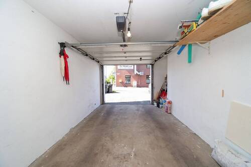 Garage - 