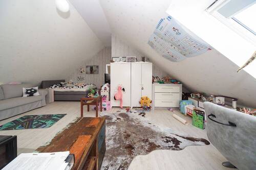 Zimmer im Spitzboden OG - 