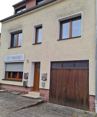 Bild 3 - 8 Zimmer Mehrfamilienhaus, Wohnhaus in Völklingen