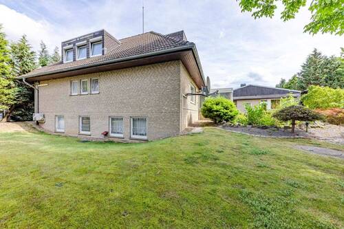 Wohnhaus Westansicht - 