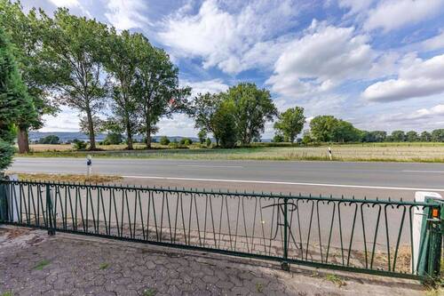 Weitblick Bastauwiesen und Wiehengebirge West-Zufahrt - 