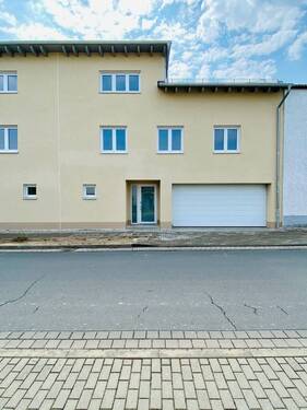 Objektansicht - 4 Zimmer Doppelhaushälfte zum Kaufen in Salzatal