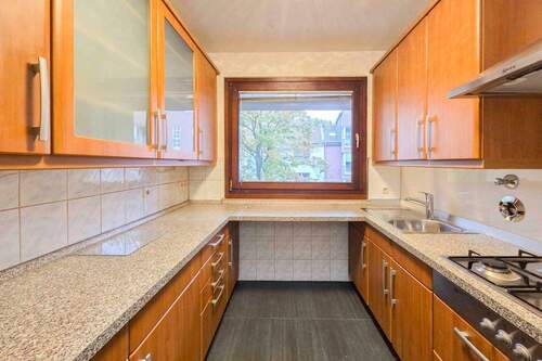 Küche - 2 Zimmer Einfamilienhaus in Köln