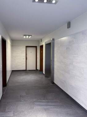 Bild 1 - Provisionsfrei: 3-Zimmer mit Balkon in Langenhagen - sofort frei - ideal zum Selbstgestalten