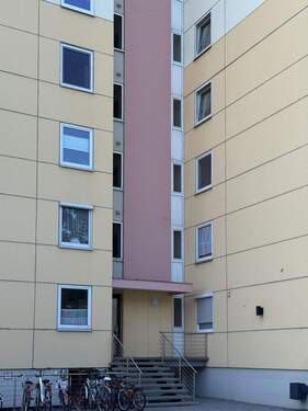 Bild 2 - 3 Zimmer Etagenwohnung zum Kaufen in Langenhagen