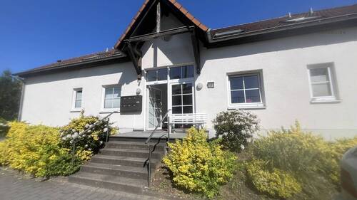 Drei-Zimmer Wohnung in Hennef - Wohnung in Hennef - 225.000,00&nbsp;EUR Kaufpreis, ca.&nbsp; 60,20&nbsp;m&sup2;&nbsp;Wohnfl&auml;che