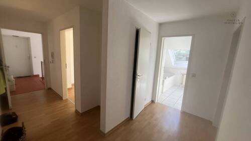 Flur - Etagenwohnung mit 60,20 m&sup2; in Hennef zum Kaufen