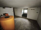 Wirtschaftsraum halbe Treppe - 