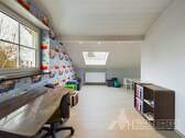 Kinderzimmer DG - 