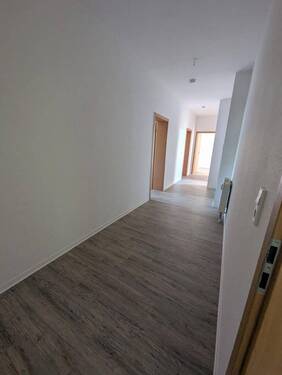 Bild 3 - 3 Zimmer Etagenwohnung in Schkeuditz