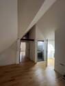 Bild 1 - Schöne sanierte Dachgeschosswohnung im Herzen von Roth