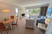 Großzügiges Wohn- u. Esszimmer + gr. Balkon - 3 Zimmer Etagenwohnung zum Kaufen in Wyk auf Föhr