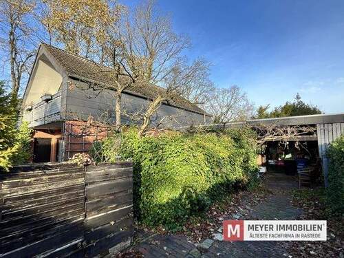 Zuwegung zum Carport - Einfamilienhaus mit 122,00 m&sup2; in Oldenburg / Alexandersfeld zum Kaufen