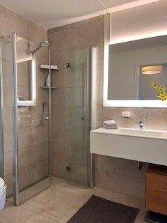 Gäste-WC Dusche b.jpg - 