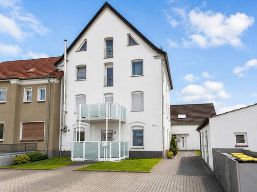 Hausansicht - Charmante, sanierte Erdgeschosswohnung mit eigenem Eingang in historischer Mühle