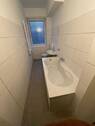 Badezimmer - Mehrfamilienhaus, Wohnhaus in Gelsenkirchen zum Kaufen