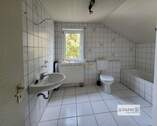 DG Bad mit Badwanne.jpg - 