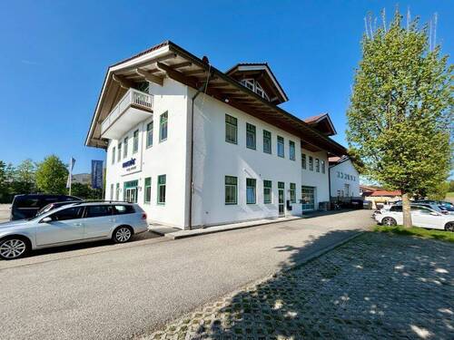 Gebäudeansicht - Büro zur Miete in Grabenstätt
