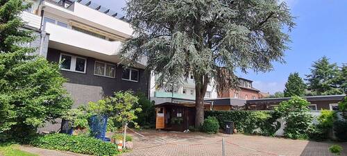 Hof- / Rückansicht - 1 Zimmer Mehrfamilienhaus, Wohnhaus in Neukirchen-Vluyn
