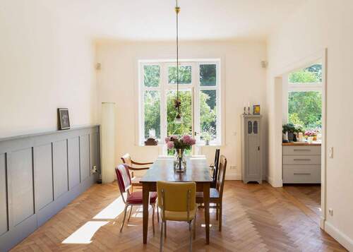 Offener Wohn-Ess-Bereich - 7 Zimmer Mehrfamilienhaus, Wohnhaus zum Kaufen in Hamburg